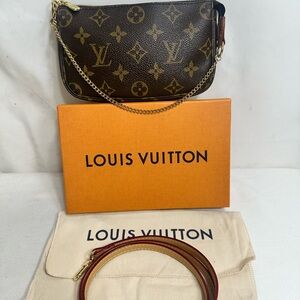 Louis Vuitton Accessories Pouch